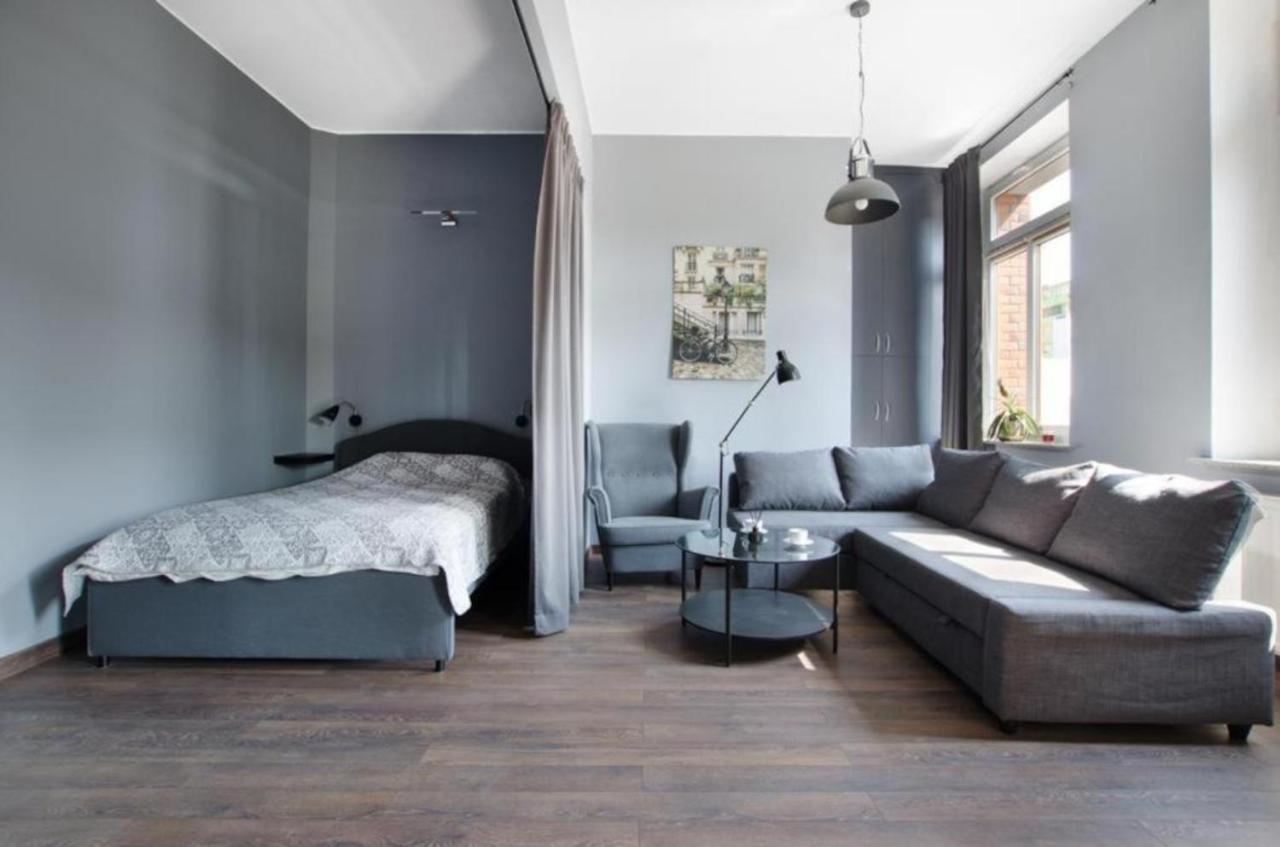 Piekarnia Apartamenty Manufaktura, Parking, Dostep Na Kod, Klima, 1-3 Pokoje, Prywatna Kamienica Łódź Exteriör bild