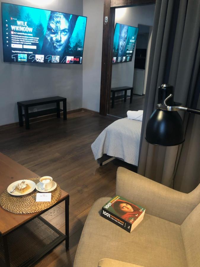 Piekarnia Apartamenty Manufaktura, Parking, Dostep Na Kod, Klima, 1-3 Pokoje, Prywatna Kamienica Łódź Exteriör bild