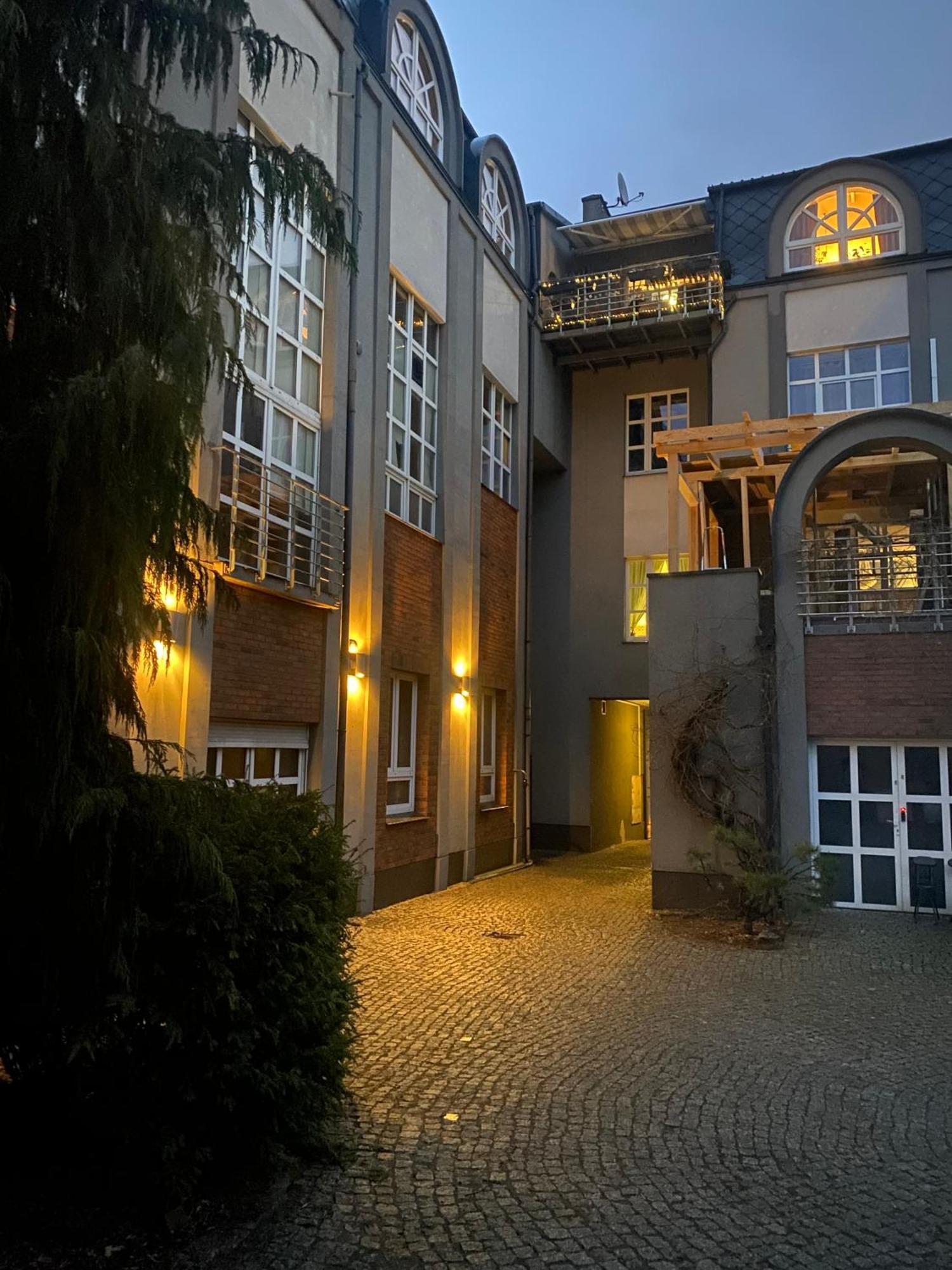 Piekarnia Apartamenty Manufaktura, Parking, Dostep Na Kod, Klima, 1-3 Pokoje, Prywatna Kamienica Łódź Exteriör bild